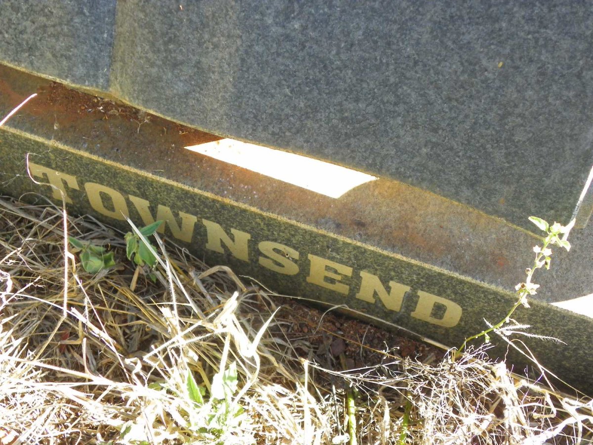 TOWNSEND Gladys 1911-2005