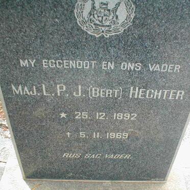 HECHTER L.P.J. 1892-1969