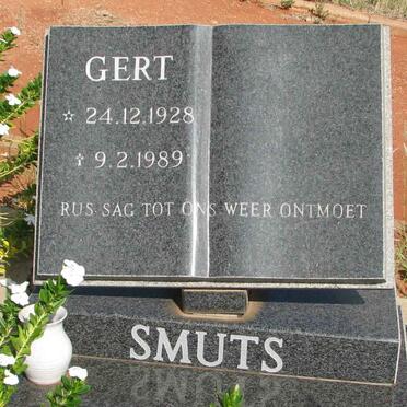 SMUTS Gert 1928-1989