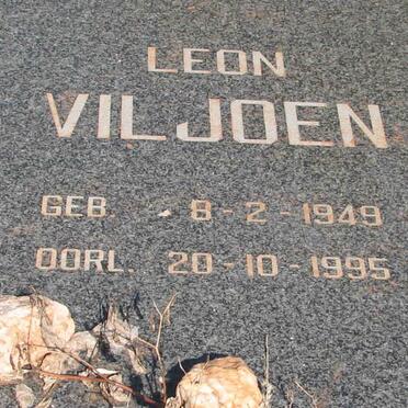 VILJOEN Leon 1949-1995