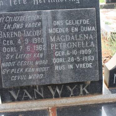 WYK Barend Jacobus, van 1900-1962 &amp; Magdalena Petronella 1909-1993