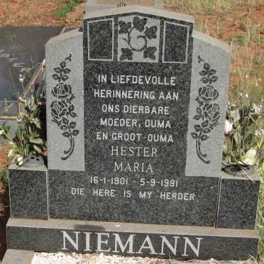 NIEMANN Hester Maria 1901-1991