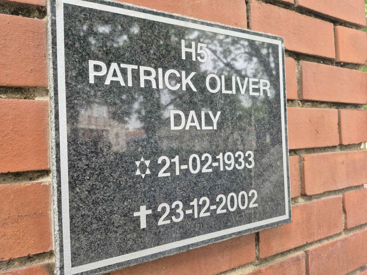 DALY Patrick Olivier 1933-2002