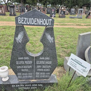BEZUIDENHOUT Wynand Jacobus 1936-2015 & Machtild 1933-2003