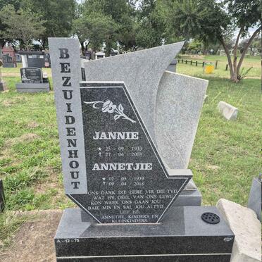 BEZUIDENHOUT Jannie 1933-2003 & Annetjie 1939-2018