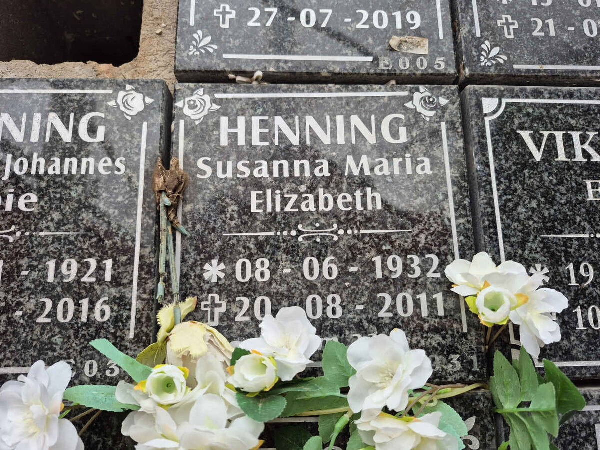 HENNING Susanna Maria Elizabeth 1932-2011