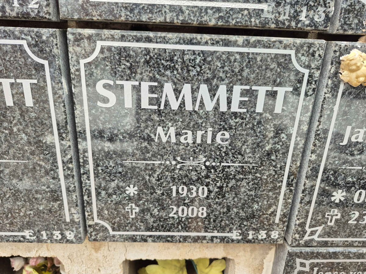 STEMMETT Marie 1930-2008