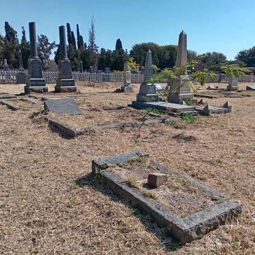 11. Oorsig van die "Ou Afrikaanse" gedeelte in die begraafplaas / Overview of the "Old Afrikaans" part in the cemetery