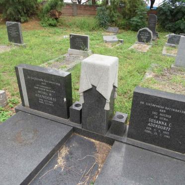 ADENDORFF Wessel M. 1891-1970 & Susanna C. 1893-1981