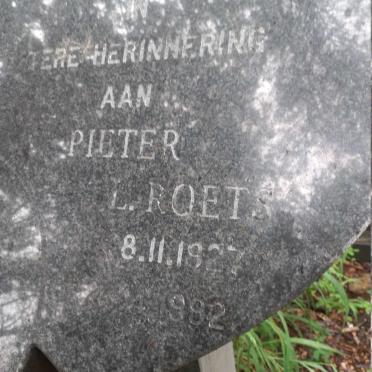 BEZUIDENHOUT Pieter L. Roets 1927-1992 & Rosa Amelia D. 1925-2011_2