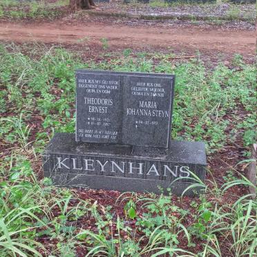 KLEYNHANS Theodoris Ernest 1921-1997 & Maria Johanna STEYN 1933-