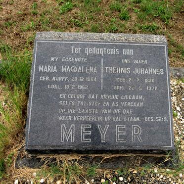 MEYER Theunis Johannes 1886-1970 & Maria Magdalena KORFF 1884-1962