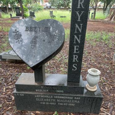 RYNNERS Elizabeth Magdalena 1962-1992 