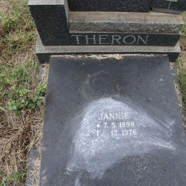 THERON Jannie 1898-1976 & Johanna Margaretha nee SMUTS 1906-1980_3