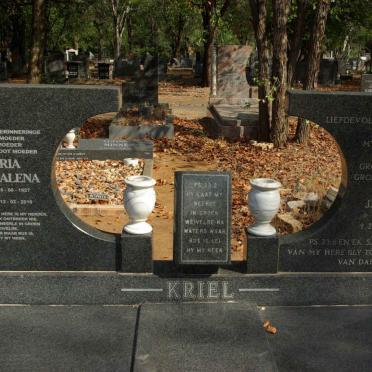 KRIEL Casper Jeremia 1923-1995 & Maria Magdalena 1927-2018