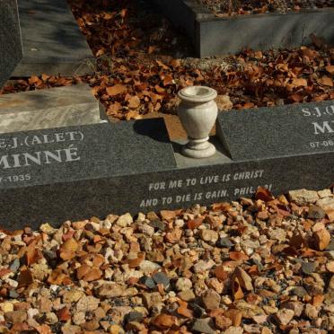 MINNE S.J. 1933-1996 & A.E.J. 1935-