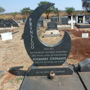 PRINSLOO Johannes Stephanus 1915-1987 &amp; Susanna Josina DE BEER 1922-2003