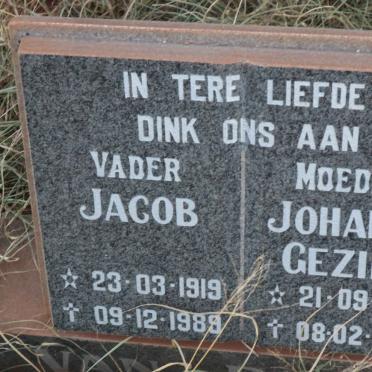 DEVENTER Jacob, van 1919-1989 &amp; Johanna Gezina 1927-2019