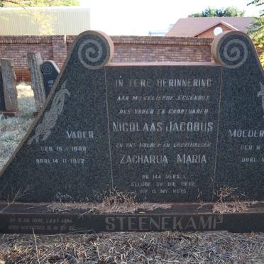 STEENEKAMP Nicolaas Jacobus 1908-1972 &amp; Zacharua Maria 1916-1989