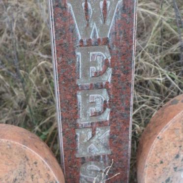 WEEKS William 1947-1995 &amp; Gwendoline Elizabeth 1947-2001