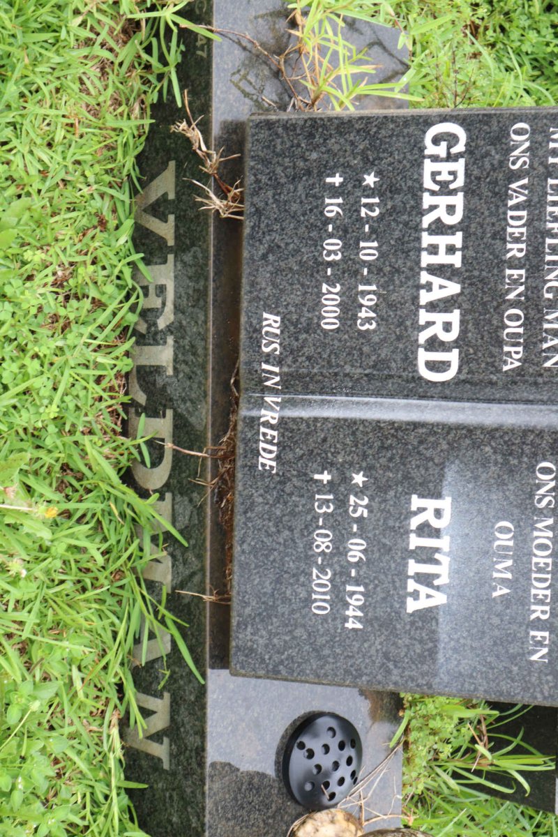 VELDMAN Gerhard 1943-2000 & Rita 1944-2010