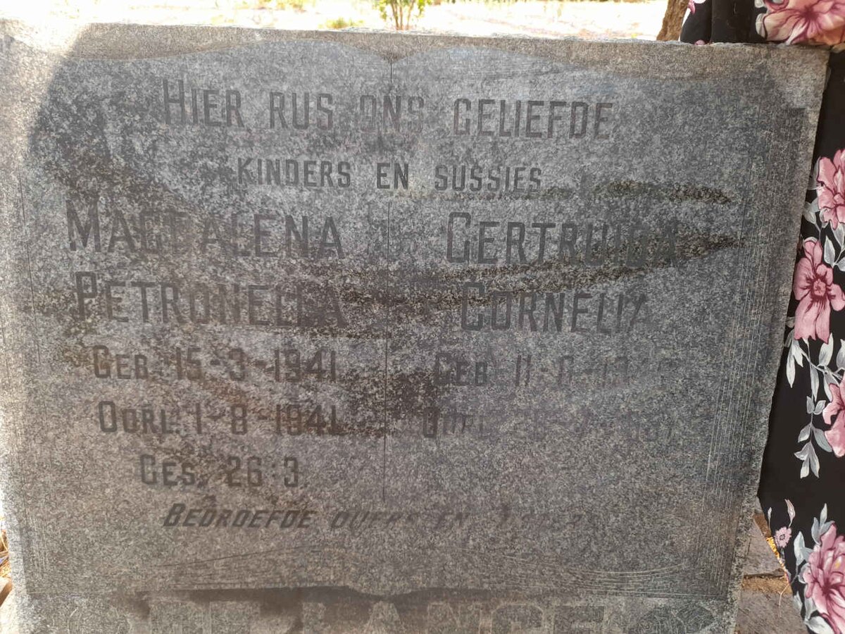 LANGE Magdalena Petronella, de 1941-1941 :: DE LANGE Gertruida Cornelia 1946-1957