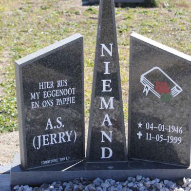 NIEMAND A.S. 1946-1999