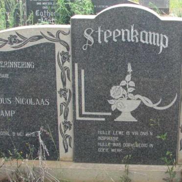 STEENKAMP Theunis Gerhardus Nicolaas 1885-1979 &amp; Maria Elizabeth 1883-19?