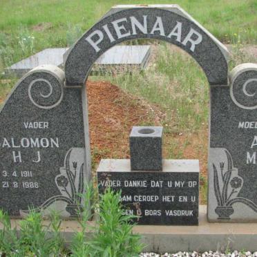 PIENAAR Salomon H.J. 1911-1988 &amp; Anna Maria 1913-1987