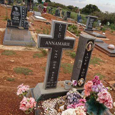BERG Annamarie, van der 1972-2012