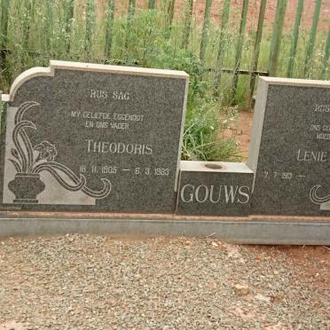 GOUWS Theodoris 1905-1983 &amp; Lenie 1913-