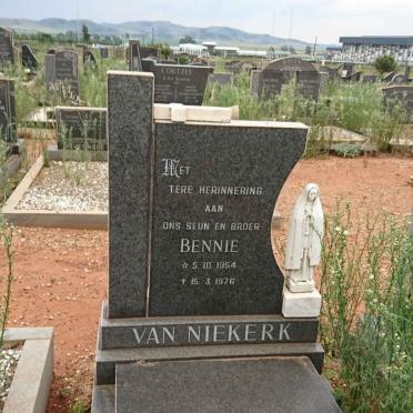 NIEKERK Bennie, van 1954-1976