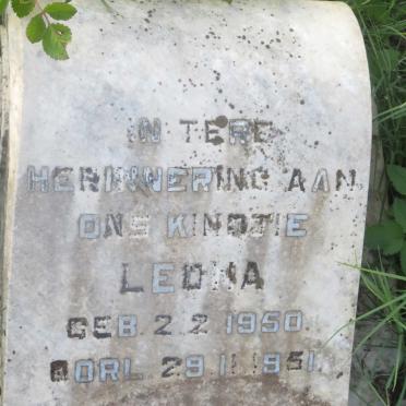 ? Leona 1950-1951