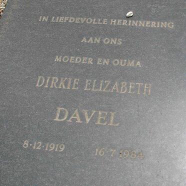 DAVEL Jan Fredrik 1914-1983 &amp; Dirkie Elizabeth 1919-1984