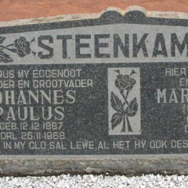 STEENKAMP Johannes Paulus 1887-1968 &amp; Mary Cawood KELBRICK 1902-1987