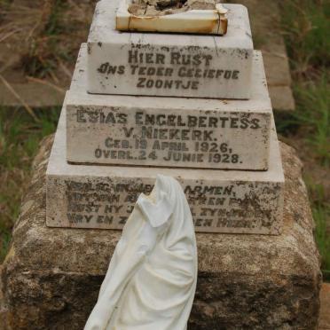 NIEKERK Esias Engelbertess, v. 1926-1928