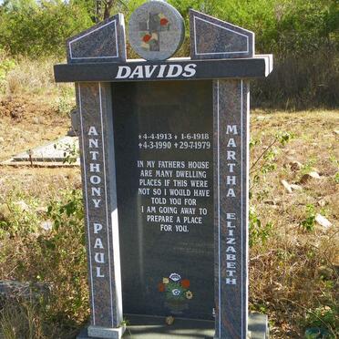 DAVIDS Anthony Paul 1913-1990 &amp; Martha Elizabeth 1918-1979