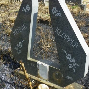 KLOPPER Hennie 1945-1990