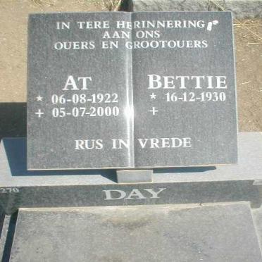 DAY At 1922-2000 &amp; Bettie 1930-