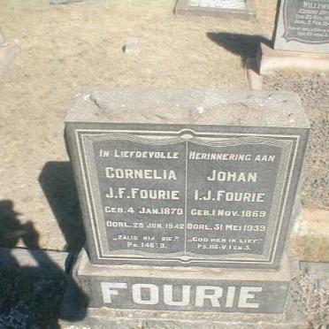 FOURIE Johan I.J. 1869-1939 &amp; Cornelia J.F. 1870-1942