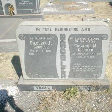 GROBLER Diederik J. 1892-  &amp; Susanna M. GROBLER  1899-1965