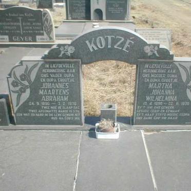 KOTZE Johannes Maartins Abraham 1890-1978 &amp; Martha Johanna Wilhelmina 1896-1978