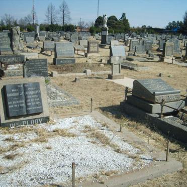 PLOOY Cornelius J.F., du 1889-19?8 &amp; Catharina M.A. MEYER 1894-1944