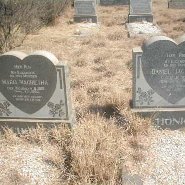 SCHONKEN  Daniel Jacobus 1896-1978 &amp; Maria Magrietha FOURIE 1901-1960