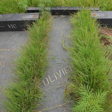 OLIVIER Pierre Victor 1922-1984 &amp; Teresa Joan 1930-