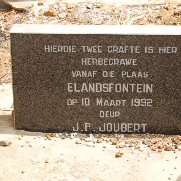 5. Herbegrawe vanaf die plaas Elandsfontein