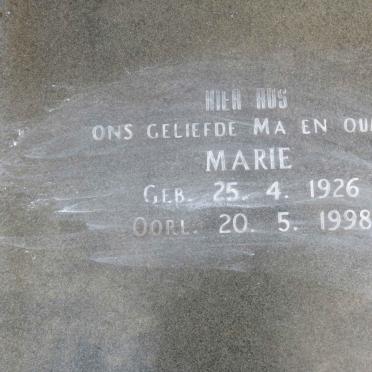 HENNING J.M.A. 1908-1970 &amp; Marie 1926-1998