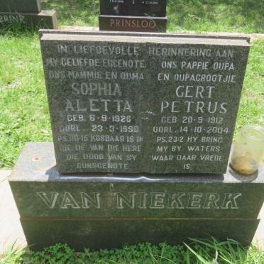 NIEKERK Gert Petrus, van 1912-2004 &amp; Sophia Aletta 1926-1990