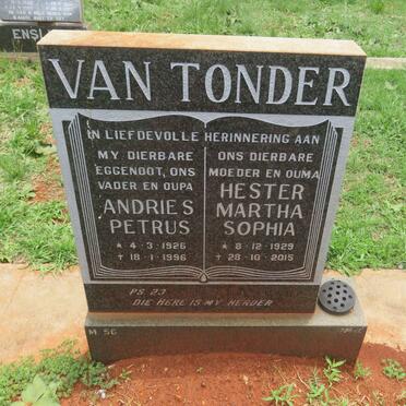 TONDER Andries Petrus, van 1926-1996 &amp; Hester Martha Sophia 1929-2015