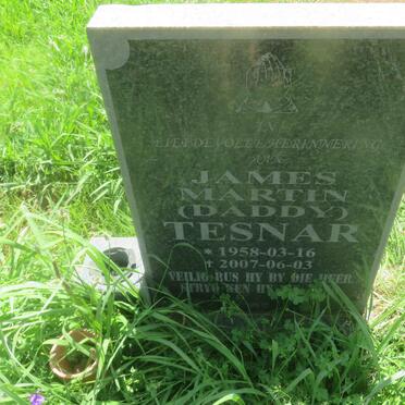 TESNAR James Martin 1958-2007